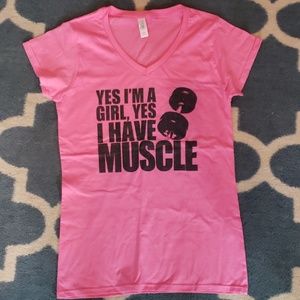 Gildan soft style vneck tshirt (NWOT)